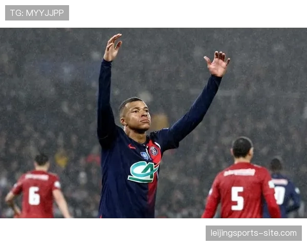 布雷斯特门将上轮表现神勇 虽败犹荣多次化解险情